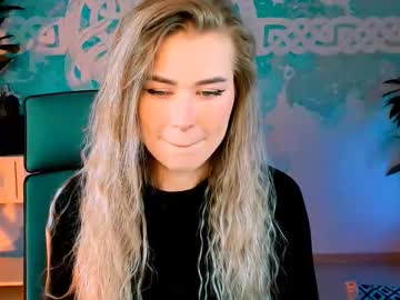 See Adelloys online Now @ spicyfreecams.com
