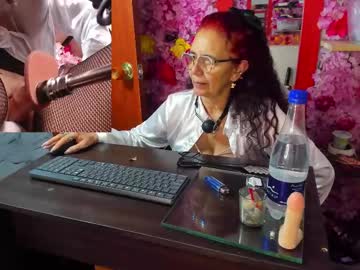 See Agatha_ross26 online Now @ spicyfreecams.com