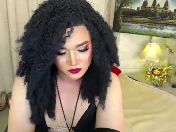 See Aliyahhugecock online Now @ spicyfreecams.com