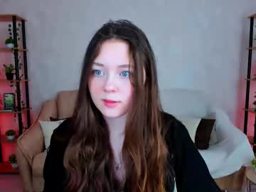 See Alluringlook online Now @ spicyfreecams.com