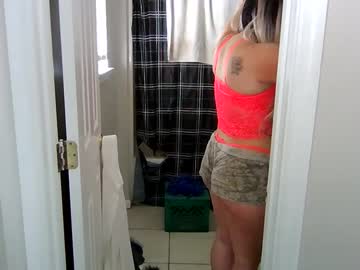 See Aprilanna online Now @ spicyfreecams.com