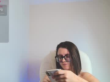 See Arya_starkw online Now @ spicyfreecams.com
