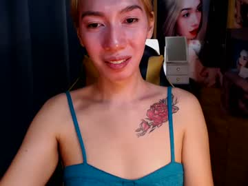 See Aurakharisma_xx online Now @ spicyfreecams.com