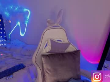 See Brigitte_16 online Now @ spicyfreecams.com