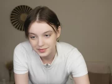 See Cant_fool_heart online Now @ spicyfreecams.com