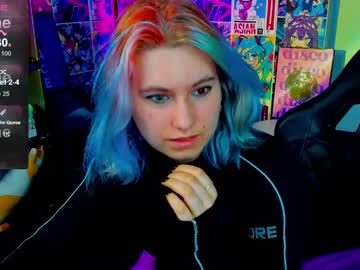 See Chloebloss0m online Now @ spicyfreecams.com