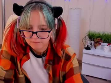 See Coralineyouth1 online Now @ spicyfreecams.com