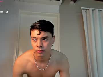 See Damon_nort online Now @ spicyfreecams.com