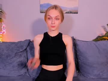 See Edaclose online Now @ spicyfreecams.com