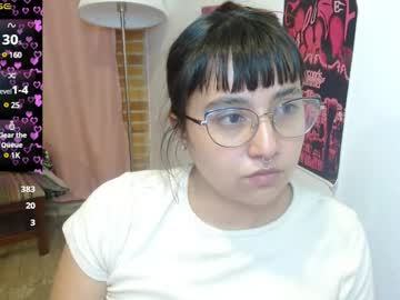 See Emitaa17228 online Now @ spicyfreecams.com