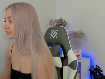 See Evikqw online Now @ spicyfreecams.com