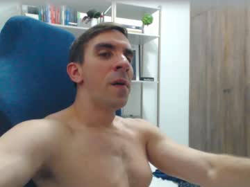 See Gatosarado23 online Now @ spicyfreecams.com