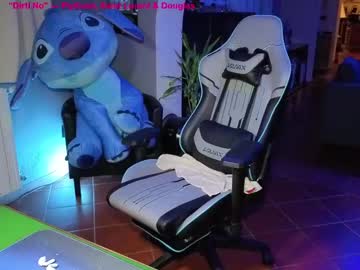 See Gil_gamesh2nd online Now @ spicyfreecams.com