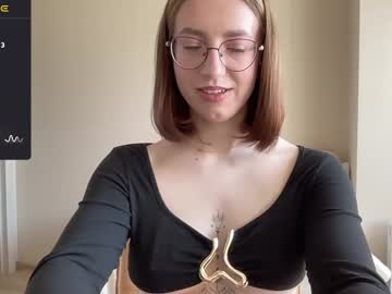 See Hot_lliinns online Now @ spicyfreecams.com