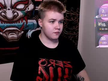 See Husk_ryan online Now @ spicyfreecams.com