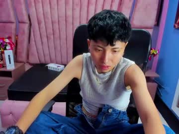 See Im_mathias online Now @ spicyfreecams.com