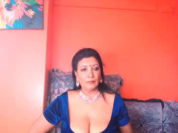 See Indiansarika65 online Now @ spicyfreecams.com