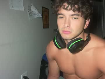 See Jackcolletto online Now @ spicyfreecams.com