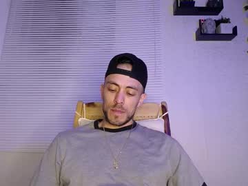 See Jasson_king01 online Now @ spicyfreecams.com