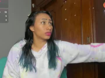 See Katia606424 online Now @ spicyfreecams.com
