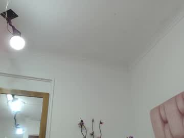 See Katt_rose_8 online Now @ spicyfreecams.com