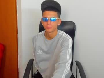 See Kobe_bryantt online Now @ spicyfreecams.com