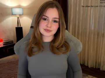 See Ksenomi online Now @ spicyfreecams.com
