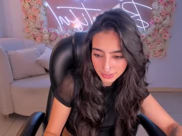 See Larisasmirnov online Now @ spicyfreecams.com
