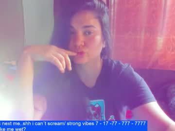 See Laurengirls1 online Now @ spicyfreecams.com