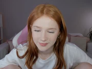 See Leahsthetics online Now @ spicyfreecams.com