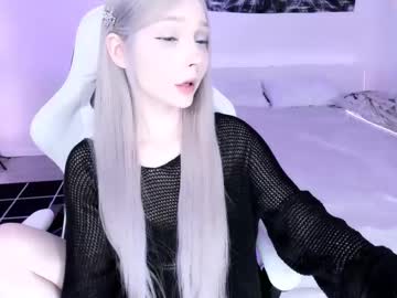 See Lily_weep online Now @ spicyfreecams.com