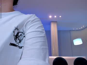 See Martinnabonnet online Now @ spicyfreecams.com
