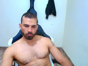See Max_love25 online Now @ spicyfreecams.com