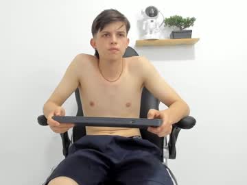 See Maxx_rogers online Now @ spicyfreecams.com
