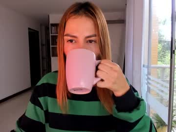 See Rainbow_jenny online Now @ spicyfreecams.com