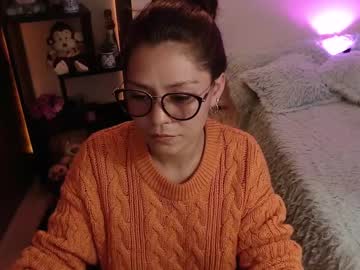 See Renataj online Now @ spicyfreecams.com