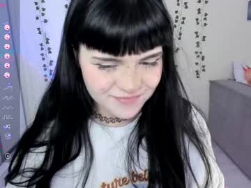 See Selena___cute online Now @ spicyfreecams.com
