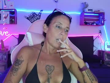 See Selvaggia_del_caribe online Now @ spicyfreecams.com