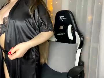 See Sexmoon11 online Now @ spicyfreecams.com