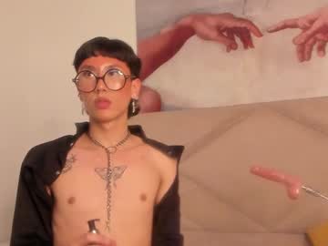 See Soro_lovelyboy online Now @ spicyfreecams.com