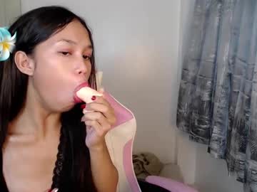See Sweetchresia online Now @ spicyfreecams.com