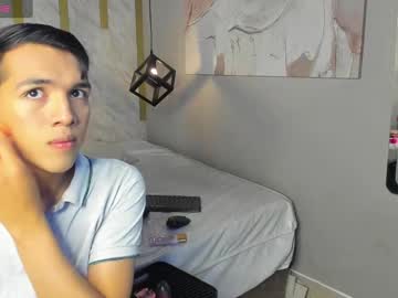 See Theo_blakee online Now @ spicyfreecams.com