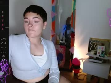 See Trixie_tangg online Now @ spicyfreecams.com