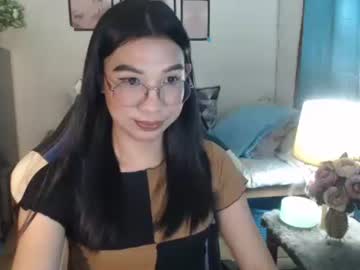 See Urwetasianprincessxx online Now @ spicyfreecams.com