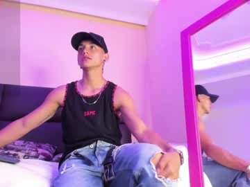 See Vince_parker online Now @ spicyfreecams.com