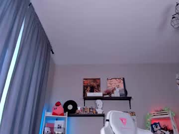 See Vivian_qwerty online Now @ spicyfreecams.com
